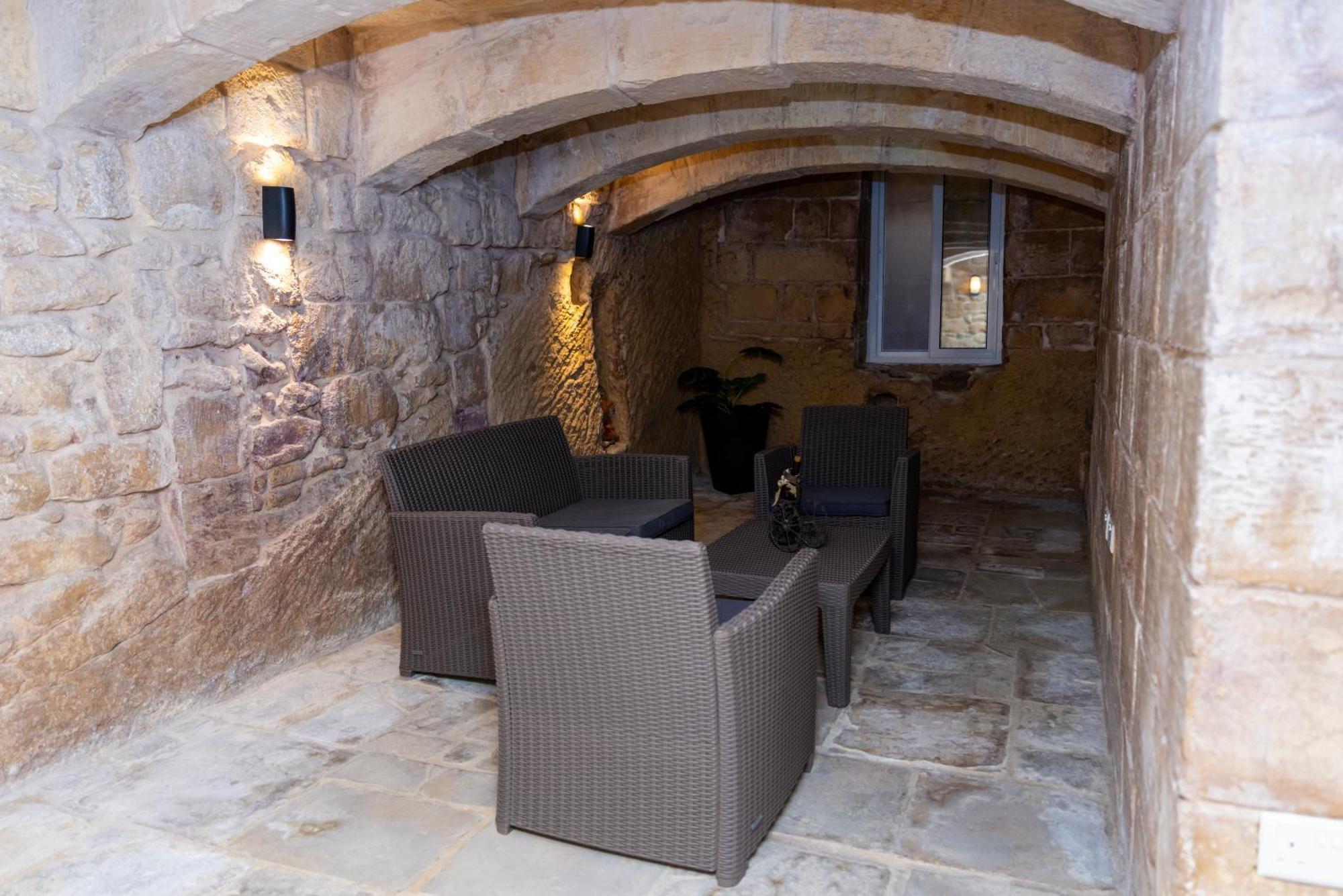 Great Siege Apartment سنجليا المظهر الخارجي الصورة