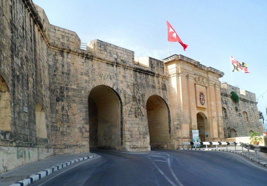 Great Siege Apartment سنجليا المظهر الخارجي الصورة